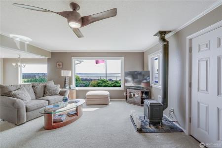 830 Riverview LN, Chinook, Washington 98614, Estados Unidos
