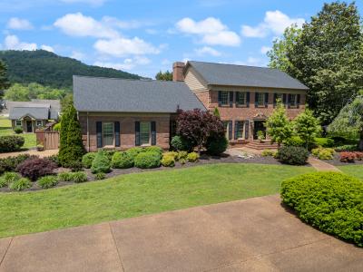 807 Dennis Avenue, Jasper, Tennessee 37347, USA