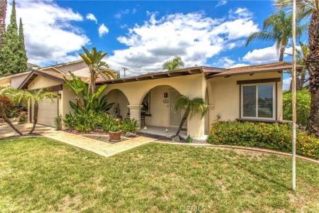2605 La Praix Street, Highland, California 92346