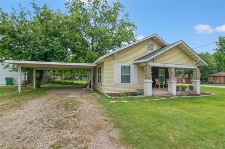211 S Wickham Street, Alvord, Техас 76225, Соединенные Штаты