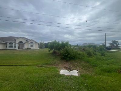5382 NW West Paden Circle, Port Saint Lucie, Florida 34986