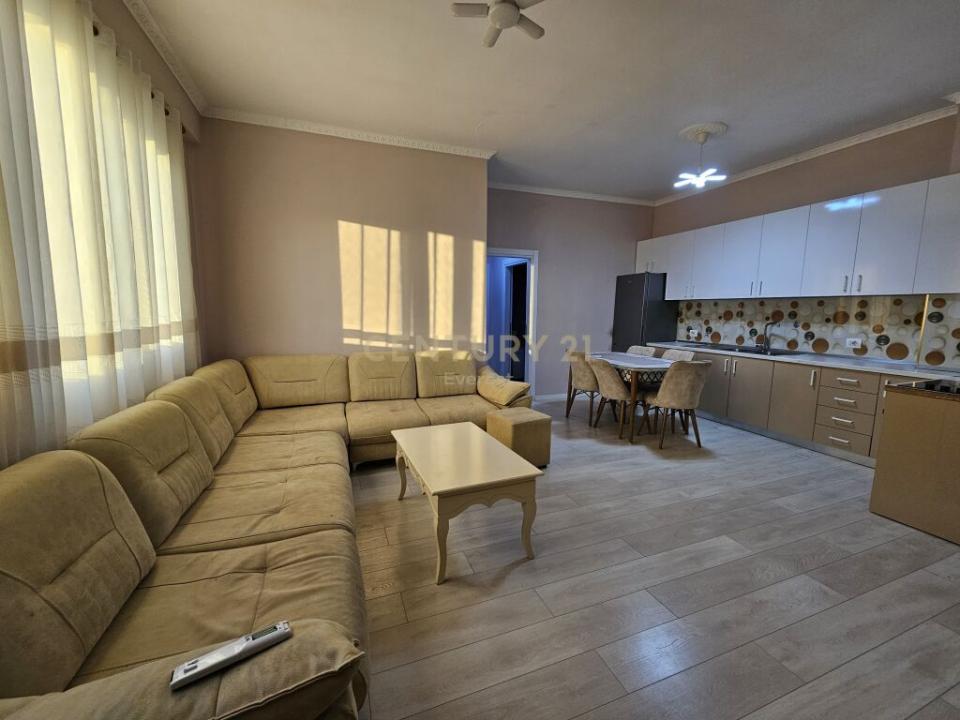 Kinostudio, Tirana, Albânia