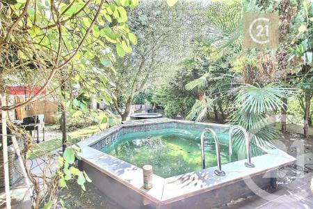 Livry Gargan, Île-de-France 93190, Pháp