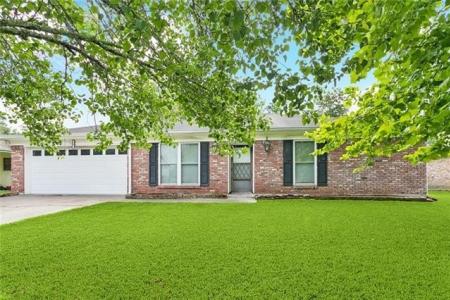 106 MATTHEWS Drive, Slidell, Louisiana 70458