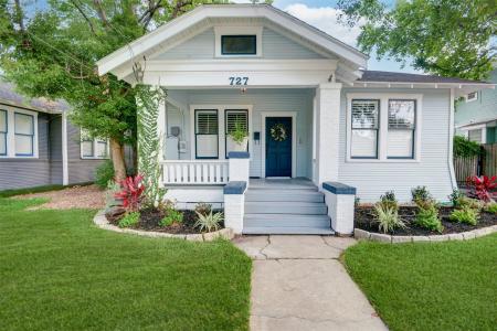 727 Pecore Street, Houston, Texas 77009