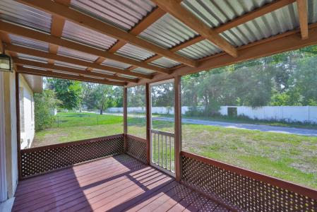 1019 Lakeside Dr, Seffner, 佛罗里达州 33584, 美国