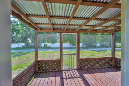1019 Lakeside Dr, Seffner, 佛罗里达州 33584, 美国