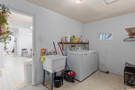 604 North Illinois Avenue, Litchfield, Illinois 62056