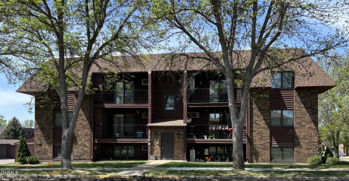 2126 Kavaney Drive, Bismarck, Dakota Do Norte 58501, Estados Unidos