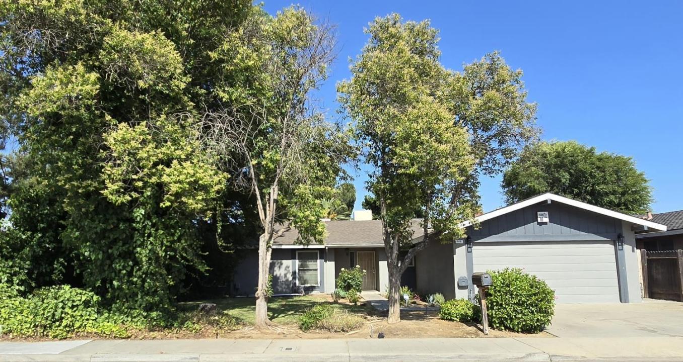 815 Miami Avenue, Clovis, California 93611, Estados Unidos