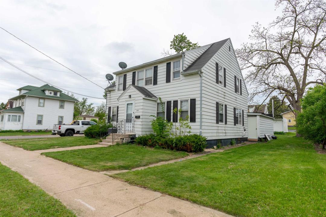 1623 Kilbourn Avenue, Tomah, Wisconsin 54660