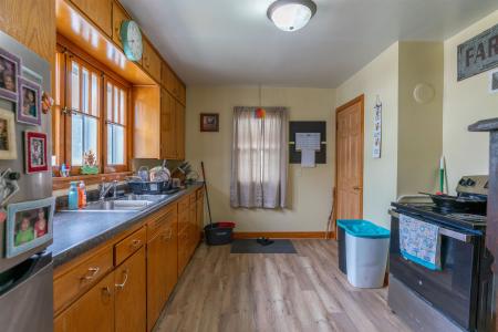 1623 Kilbourn Avenue, Tomah, Wisconsin 54660
