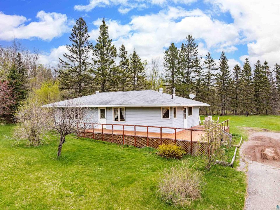 6242 Highway 1, Silver Bay, Minnesota 55614, HOA KỲ