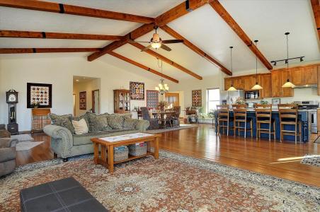 42 Holiday Hills Boulevard, Howard, Colorado 81233, États-Unis