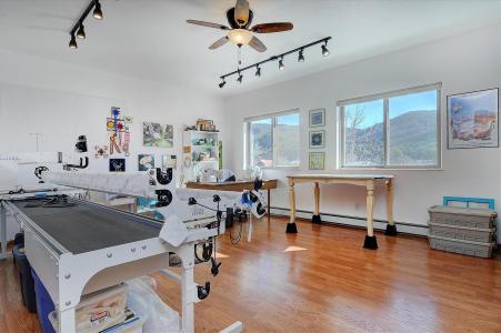 42 Holiday Hills Boulevard, Howard, Colorado 81233, États-Unis