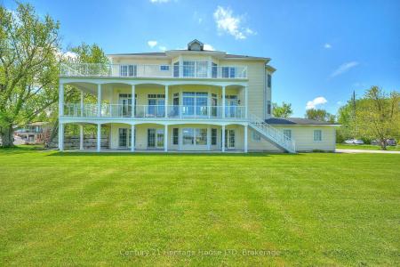 4069 NIAGARA RIVER PARKWAY PARKWAY, Fort Erie, Ontario L0S 1S0, Canada