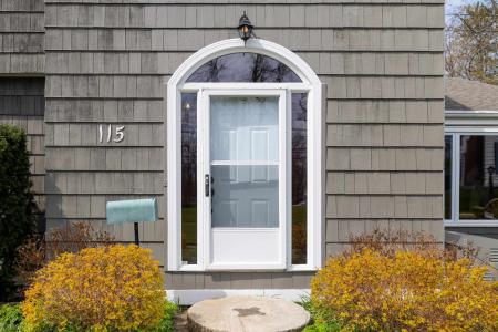 115 NORTH RIVER ROAD, Charlottetown, Prince Edward Island C1A 3K7, Canada