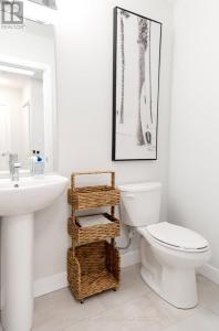 100 THE PROMENADE, Central Elgin, Ontario N5L 0B7, Canada