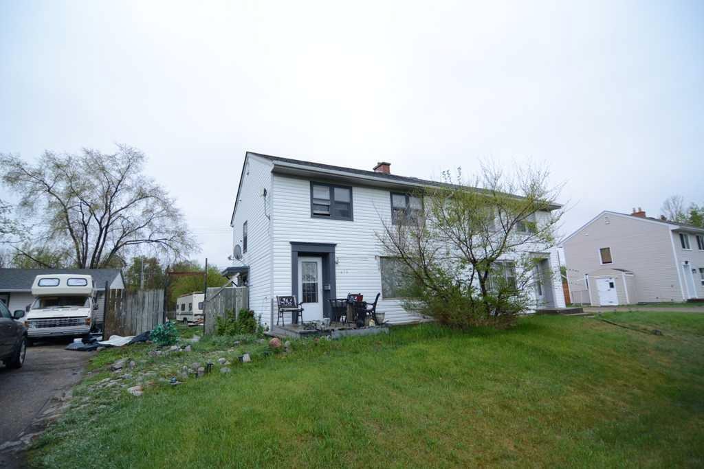 414 WILLOW CRESCENT, Springbrook, Alberta T4S 1V7, CANADÁ