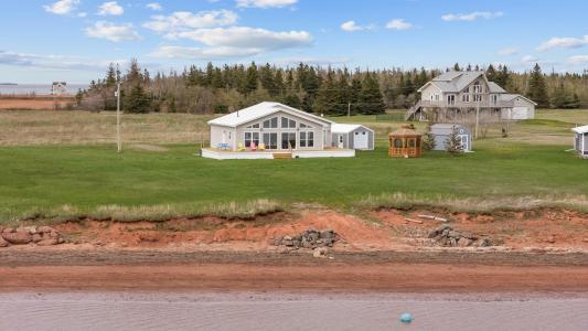 38 OSPREY LANE, Malpeque, Prince Edward Island C0B 1M0, Canada