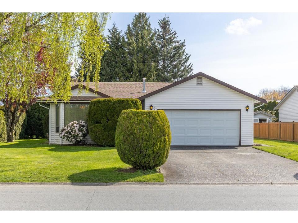 45061 MOUNTVIEW WAY, Chilliwack, 不列颠哥伦比亚省 V2R 2P7, 加拿大