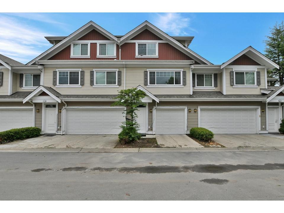 30748 CARDINAL, Abbotsford, Colúmbia Britânica V2T 5P5, Canadá