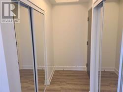 9608 YONGE STREET, Richmond Hill (north Richvale), 安大略省 L4C 1V6, 加拿大
