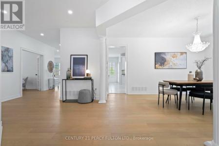 35 DONWOODS COURT, Brampton (vales Of Castlemore), 온타리오주 L6P 1T6, 캐나다