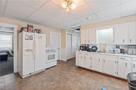 11 Central, Burrillville, Род Айленд 02830, Соединенные Штаты