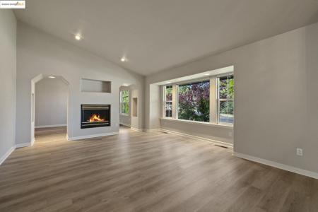 15840 Ridgefield Ct., Sonora, California 95370, Stati Uniti