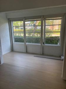 1204 Bahama Bnd E1, Coconut Creek, Flórida 33066, Estados Unidos