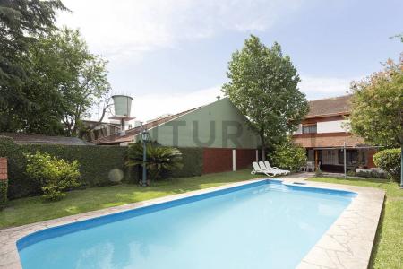 CLAUDIO MARIA JOLY 2400, Moreno, GBA Oeste 00001, Argentyna