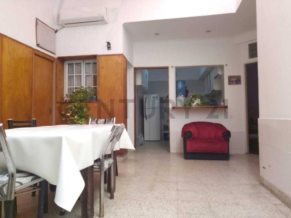 Virgilio PB 2300, Villa Real, Capital Federal 00001, Argentine
