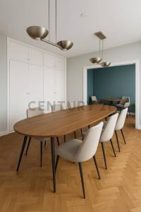 Maipu 471, San Nicolás, Capital Federal 00001, Argentina