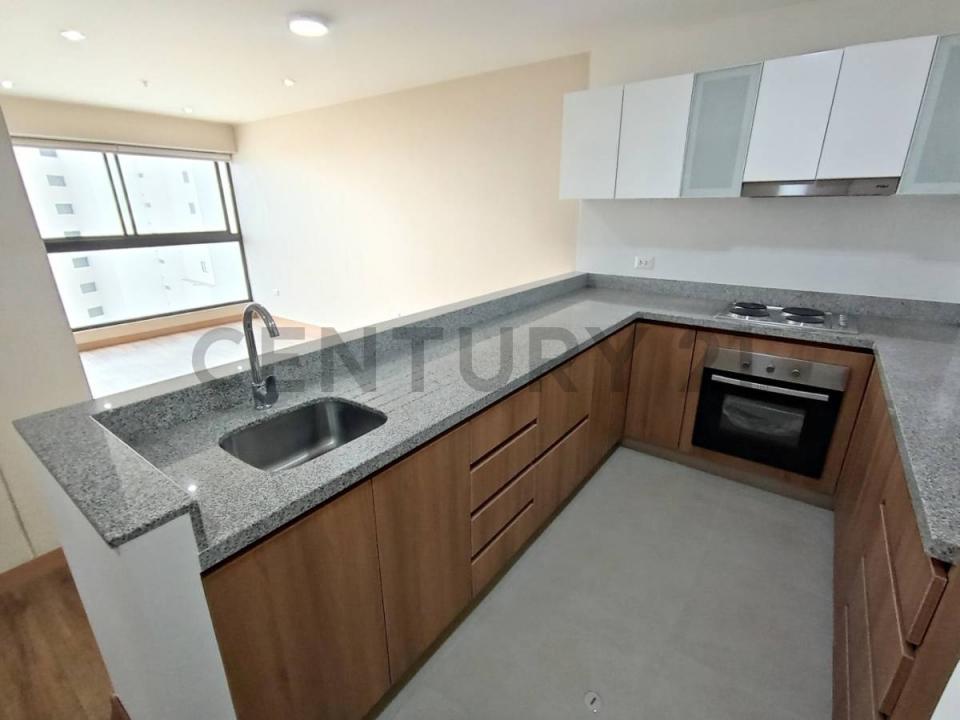 Av Salaverry , Lima, Lima 00001, Peru