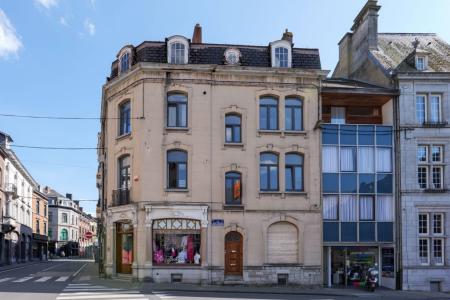Rue Saint-Martin 9, Dinant, 5500, בלגיה