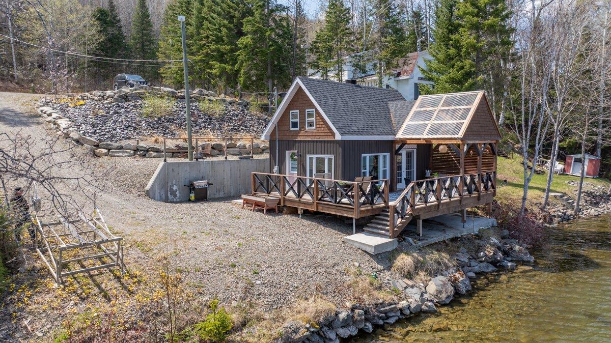 815 Route du Lac-Jerry, Packington, Quebec G0L 1Z0, Canada