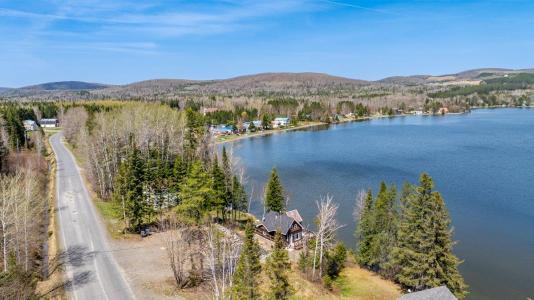 815 Route du Lac-Jerry, Packington, Quebec G0L 1Z0, Canada
