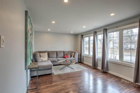 105 Rue Lord-Aylmer, Gatineau (Aylmer), Quebec J9H 3R9, Canadá