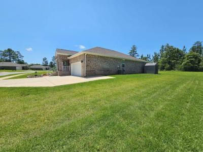 6408 Arcadia Bluffs Avenue, Laurel Hill, Florida 32567, USA