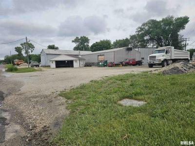 945 Monmouth Boulevard, Galesburg, Illinois 61401, USA