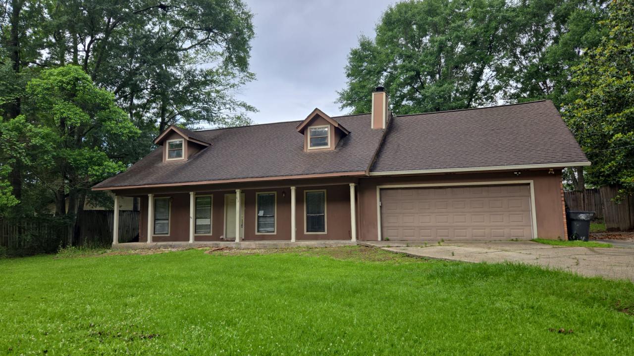 411 Whispering Pines Dr., Hattiesburg, Mississippi 39402, États-Unis