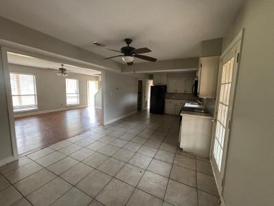 411 Whispering Pines Dr., Hattiesburg, Mississippi 39402, États-Unis