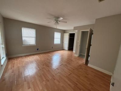 411 Whispering Pines Dr., Hattiesburg, Mississippi 39402, États-Unis