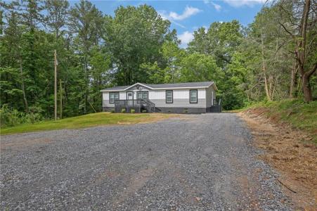 239 Fairview Road, Ball Ground, Georgia 30107, USA
