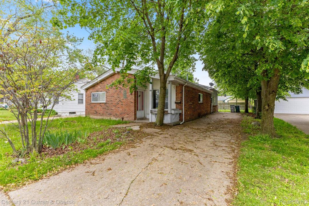 80 E Mahan Avenue, Hazel Park, 密歇根州 48030, 美国