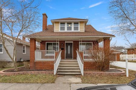 1076 Lindbergh Street, Wyandotte, Michigan 48192, USA