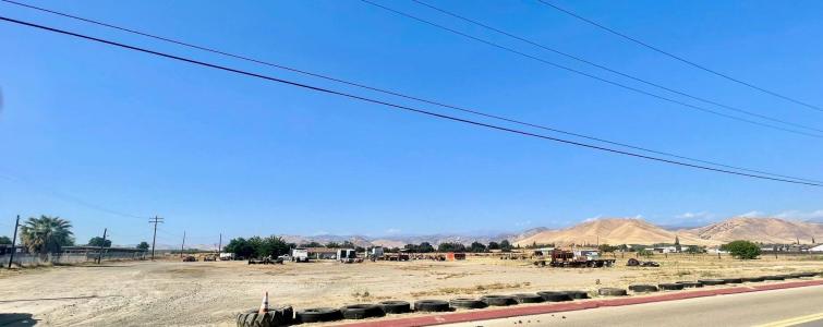 W Ropes Avenue, Woodlake, California 93286, USA