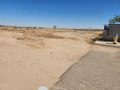 0 Fresno Street, Hesperia, Калифорния 92345, Соединенные Штаты