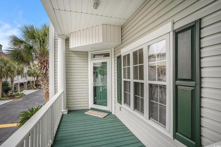 212 Millwood Dr., Surfside Beach, Karolina Południowa 29575, USA